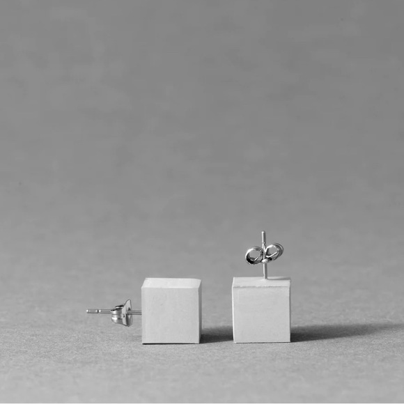 Urban Olive Design Concrete Cube Earrings - Picture 1 of 8